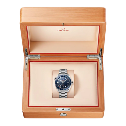Seamaster Planet Ocean 215.30.44