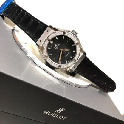 Classic Fusion Titanium Diamonds 42mm 542.NX.1171.LR.1104